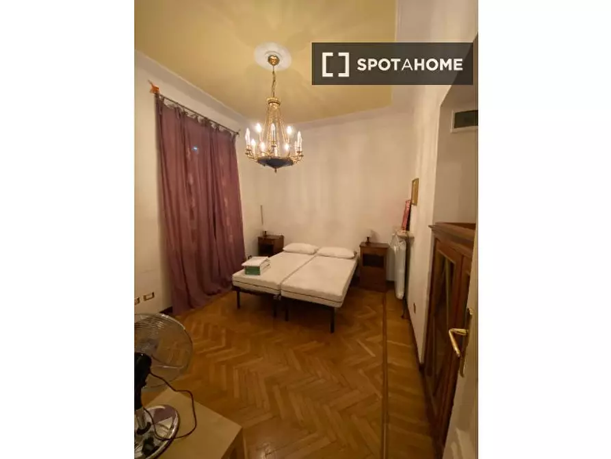 Immagine 7 di Appartamento in affitto  in Via Ugo Bassi a Bologna