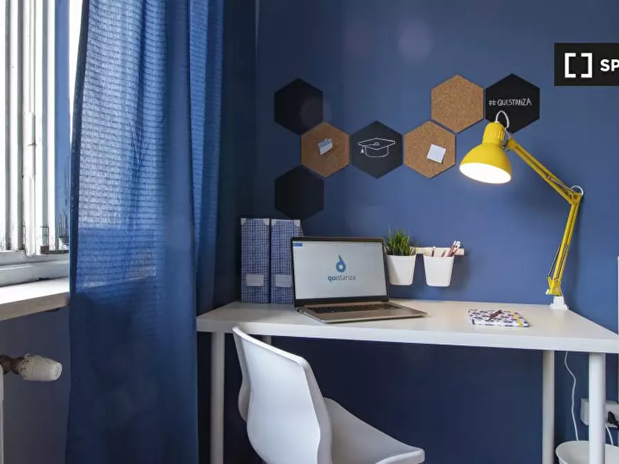 Immagine 8 di Camera condivisa in affitto  in Corso Massimo d'Azeglio a Torino