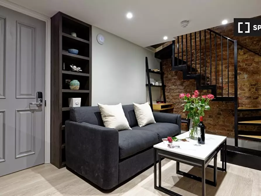 Immagine 1 di Appartamento in affitto  in Hanover House a Kensington