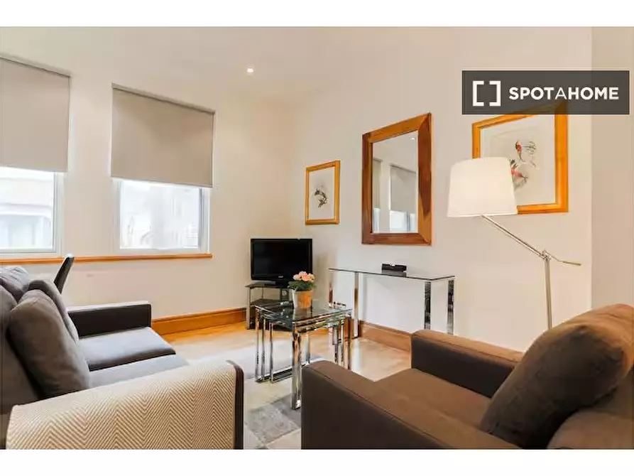 Immagine 6 di Ufficio in affitto  in Monument St a 