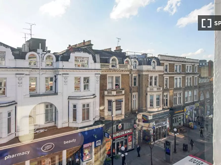 Immagine 5 di Appartamento in affitto  in Earls Ct Rd a Kensington