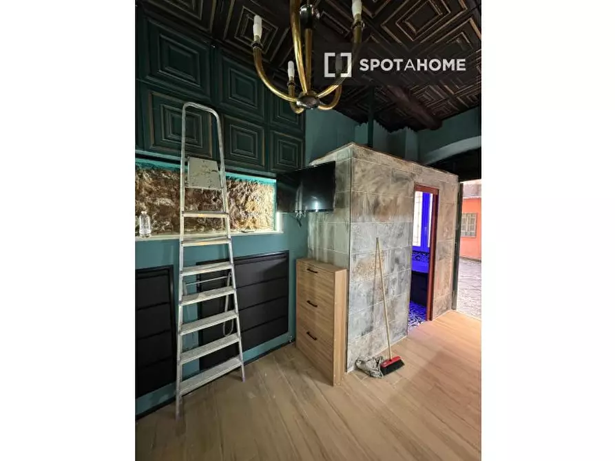 Immagine 2 di Ufficio in affitto  in Via Brombeis a Napoli