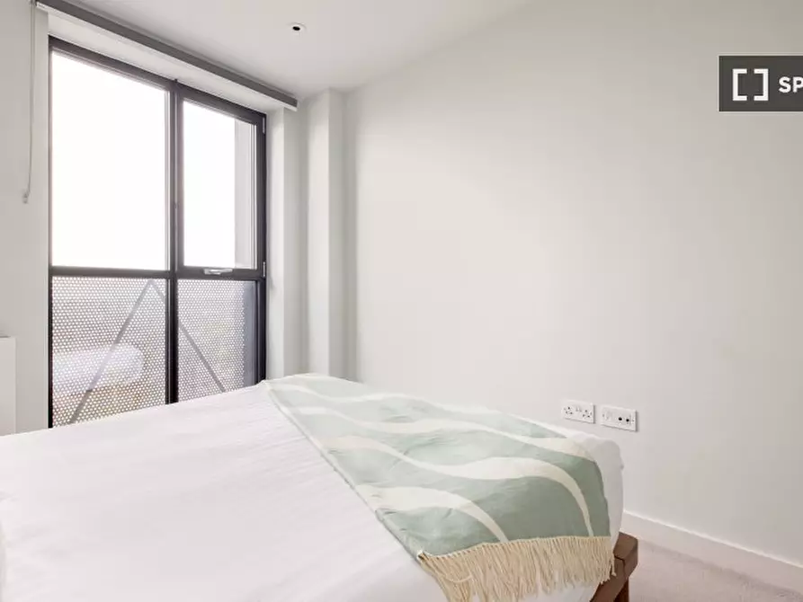 Immagine 3 di Appartamento in affitto  in a George St a Croydon