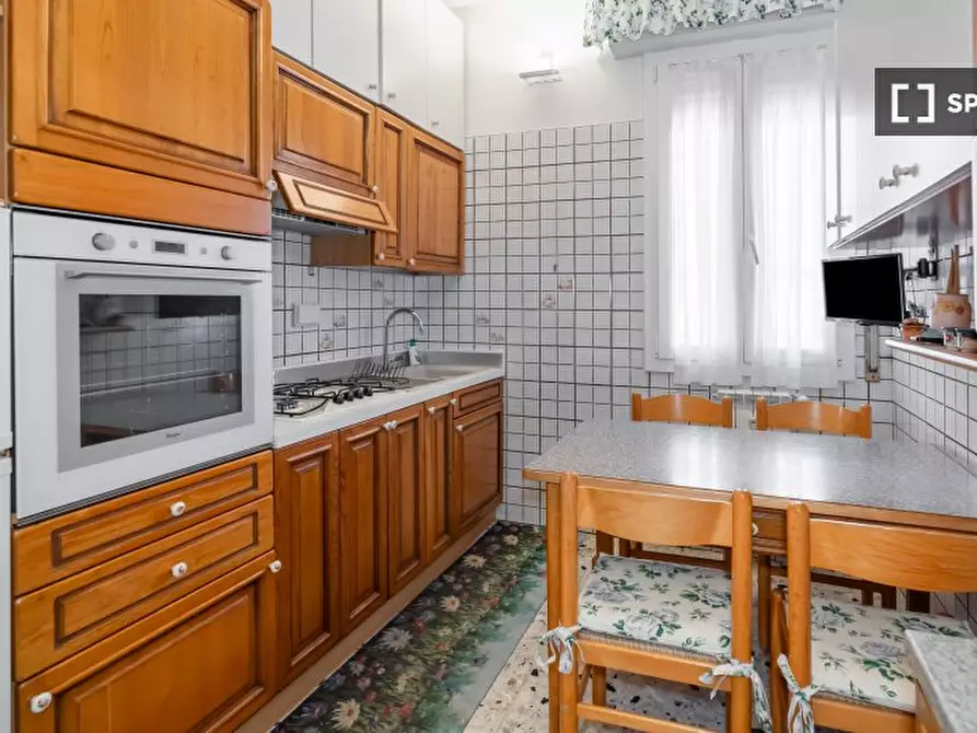 Immagine 6 di Appartamento in affitto  in Via Nuova a Bologna