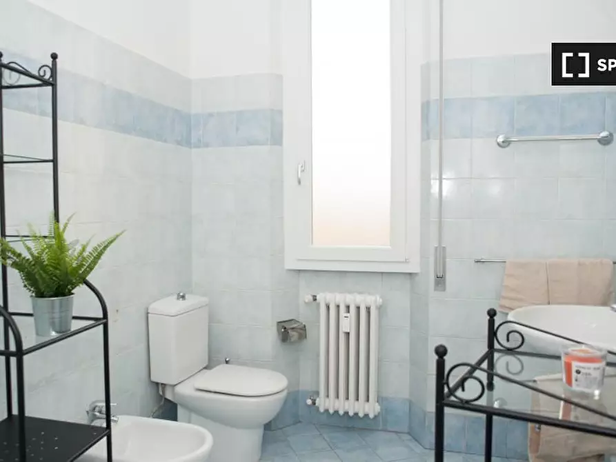 Immagine 6 di Camera condivisa in affitto  in VIA Q. SELLA (1) a Firenze