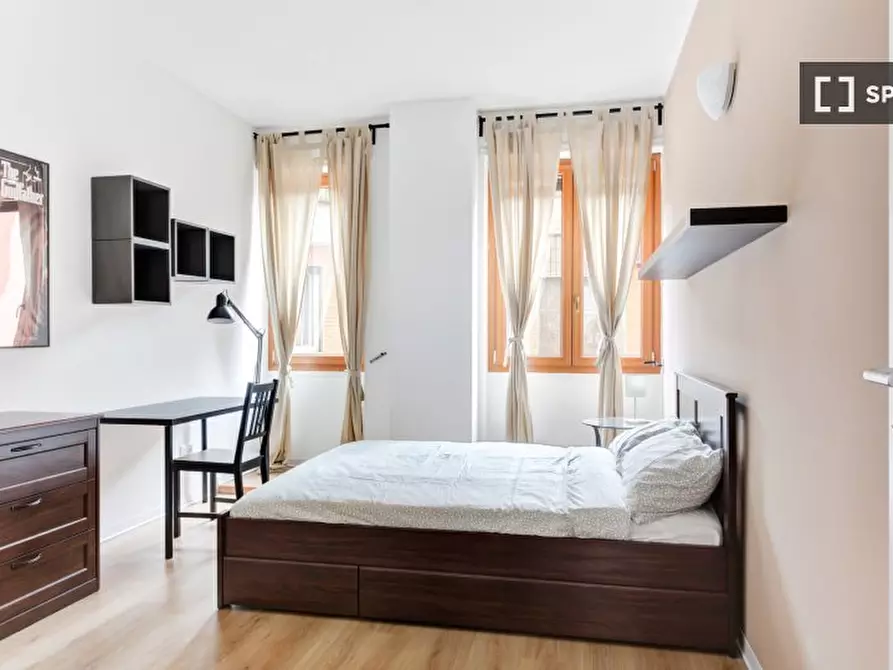 Immagine 1 di Camera condivisa in affitto  in Via Stromboli a Milano