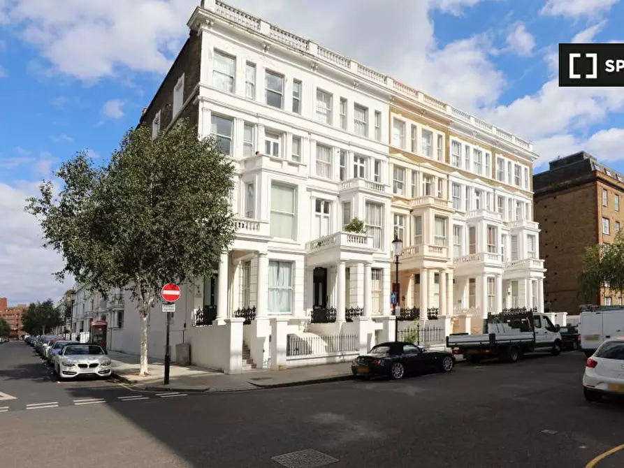 Immagine 14 di Appartamento in affitto  in Nevern Rd a Kensington