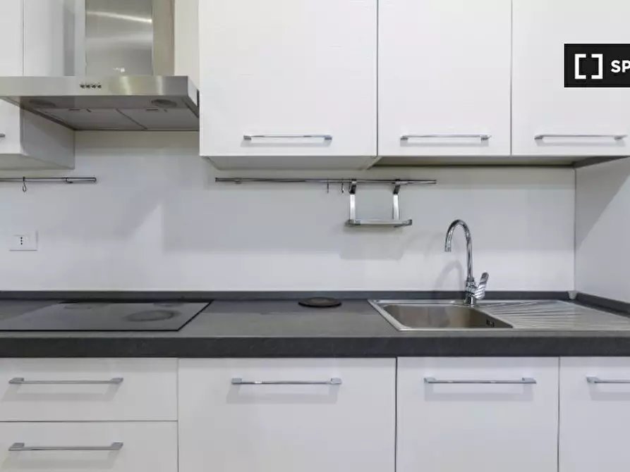 Immagine 11 di Appartamento in affitto  in Corso Genova a Milano