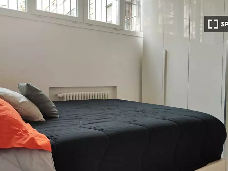 Immagine 10 di Camera condivisa in affitto  in Mura di Porta San Felice a Bologna