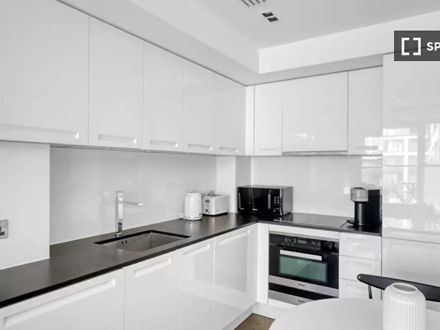 Immagine 7 di Appartamento in affitto  in Radnor Terrace a Hammersmith