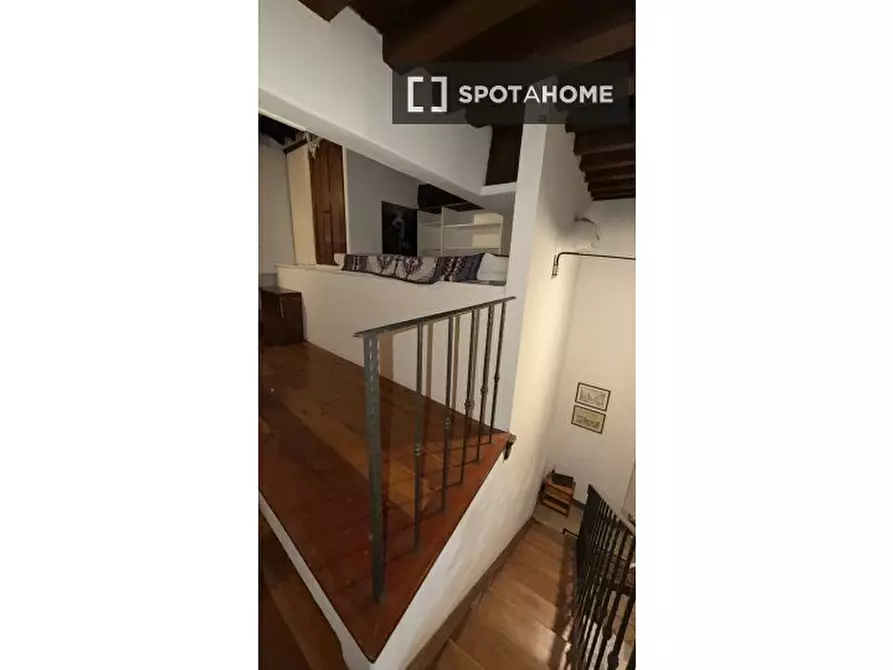 Immagine 12 di Appartamento in affitto  in Via dei Benci a Firenze