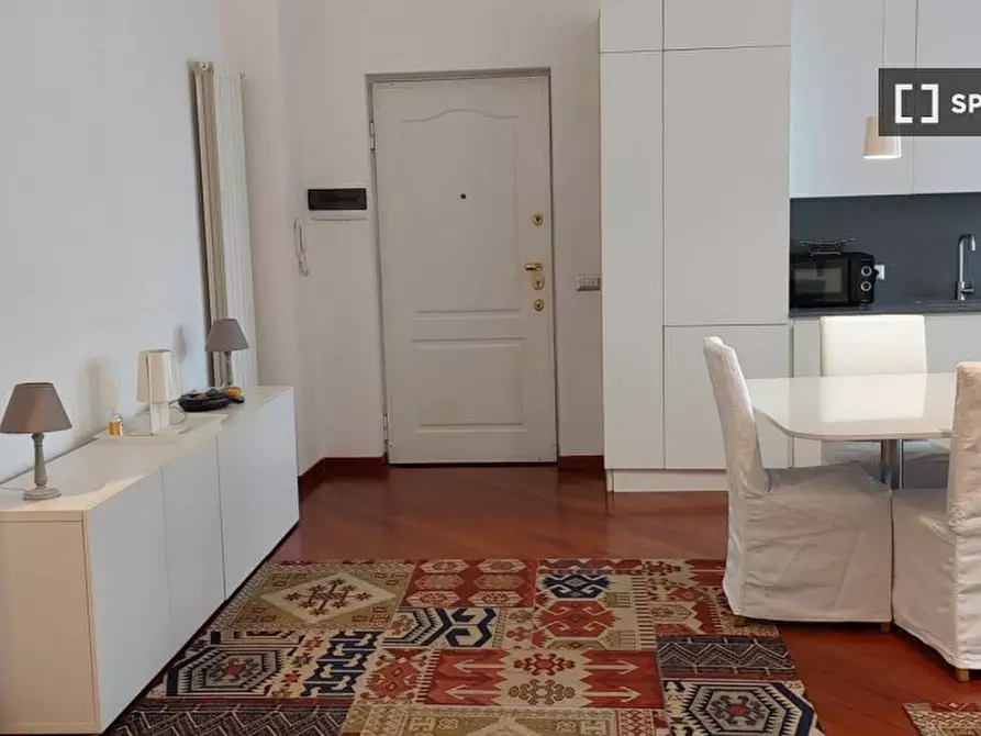 Immagine 1 di Appartamento in affitto  in Via Andrea Costa a Milano