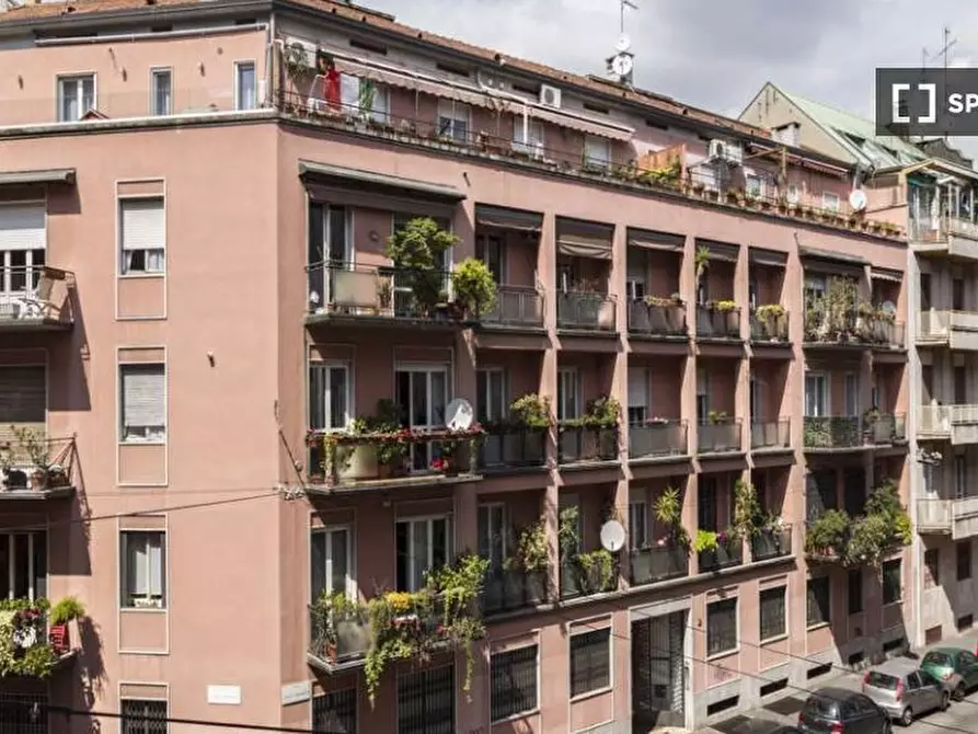 Immagine 14 di Camera condivisa in affitto  in Via Tarquinio Prisco a Milano