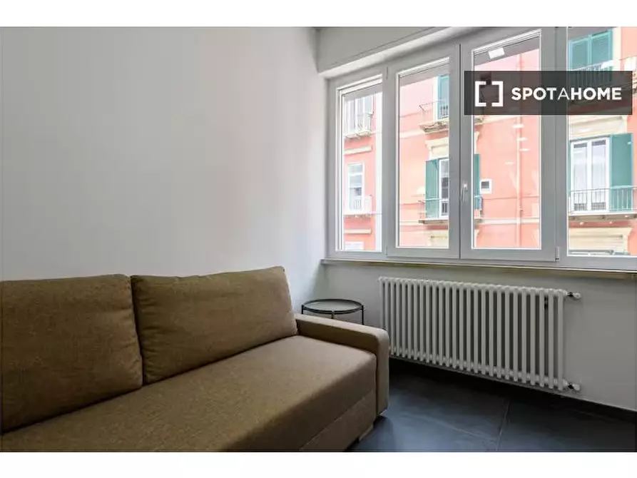 Immagine 2 di Ufficio in affitto  in Via Nicolò Tommaseo a Napoli