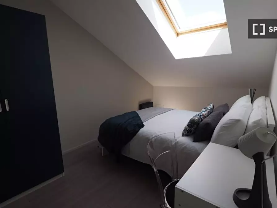 Immagine 3 di Camera condivisa in affitto  in Via Santa Chiara a Torino