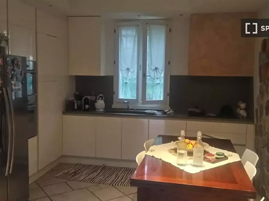 Immagine 11 di Camera condivisa in affitto  in Via Calamosco a Bologna