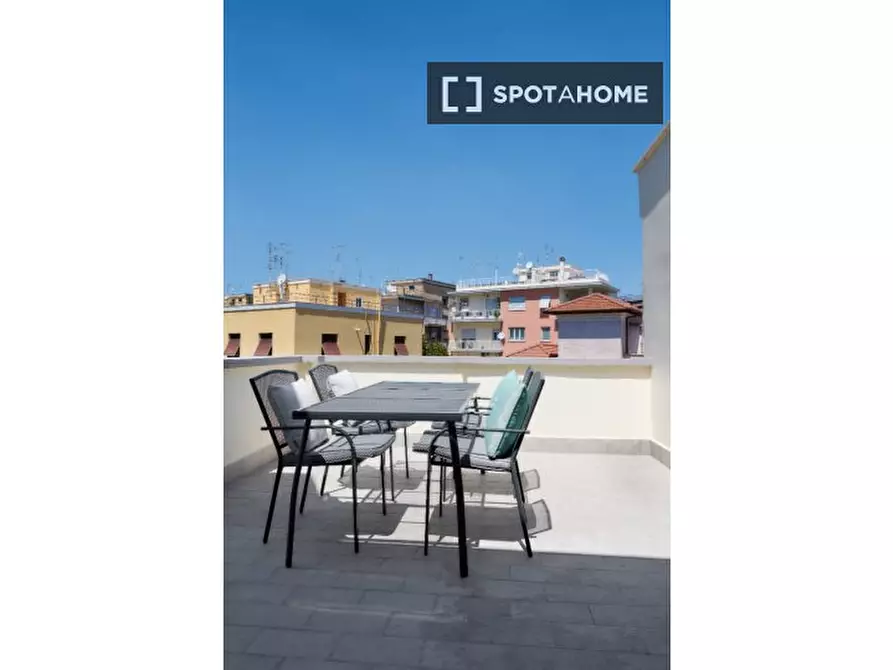 Immagine 5 di Appartamento in affitto  in Via Giulia di Gallese a Roma