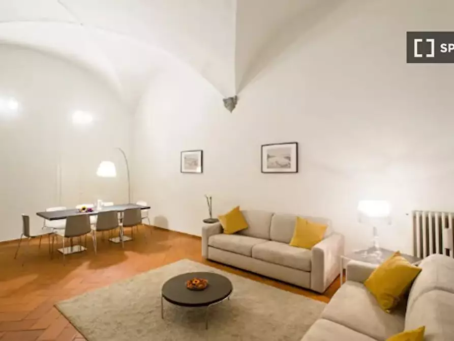 Immagine 3 di Appartamento in affitto  in Borgo Santi Apostoli a Firenze