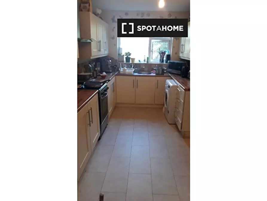 Immagine 9 di Camera condivisa in affitto  in Conway Cl a 