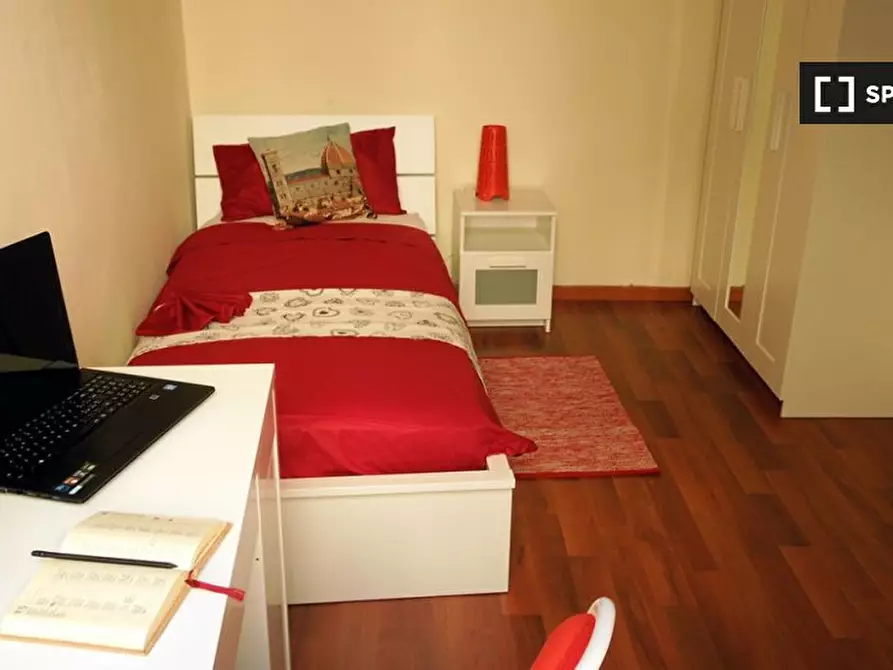 Immagine 18 di Camera condivisa in affitto  in Via dell' Oriuolo a Firenze