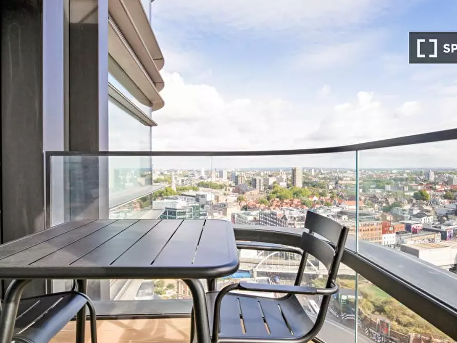 Immagine 5 di Appartamento in affitto  in Principal Pl a Islington