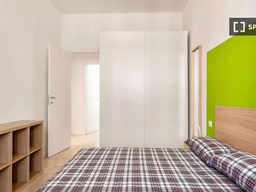 Immagine 1 di Camera condivisa in affitto  in Via Pantigliate a Milano