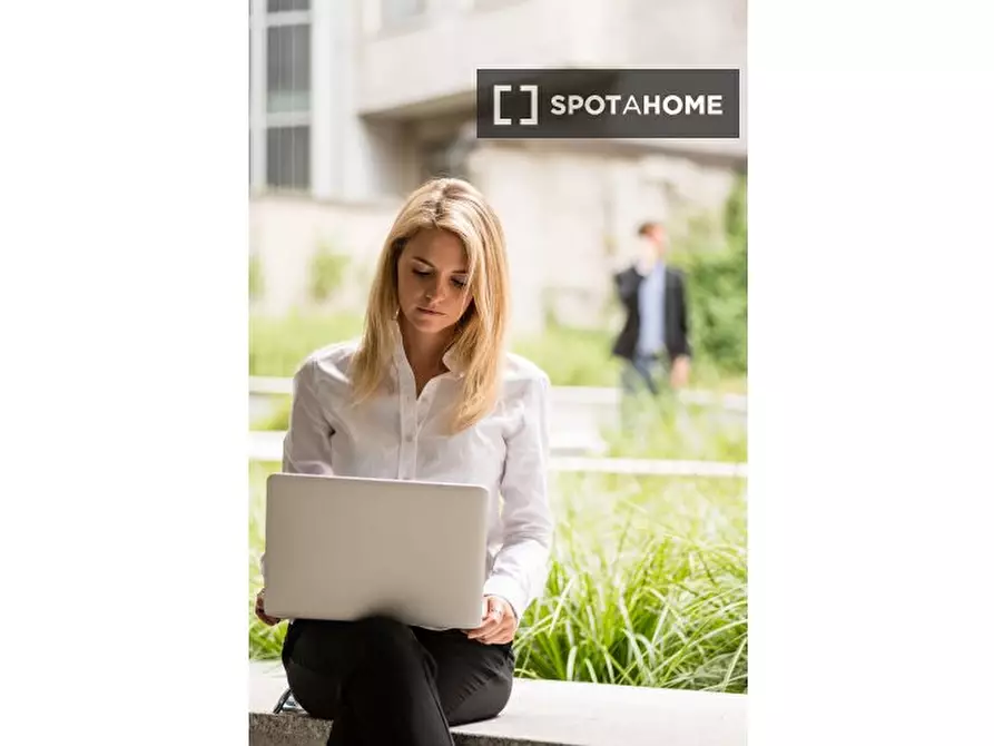 Immagine 19 di Appartamento in affitto  in Via Gustavo Fara a Milano