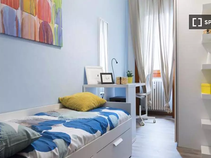 Immagine 2 di Camera condivisa in affitto  in Via Francesco Arese a Milano