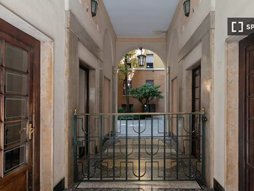 Immagine 2 di Appartamento in affitto  in Via Donatello a Milano