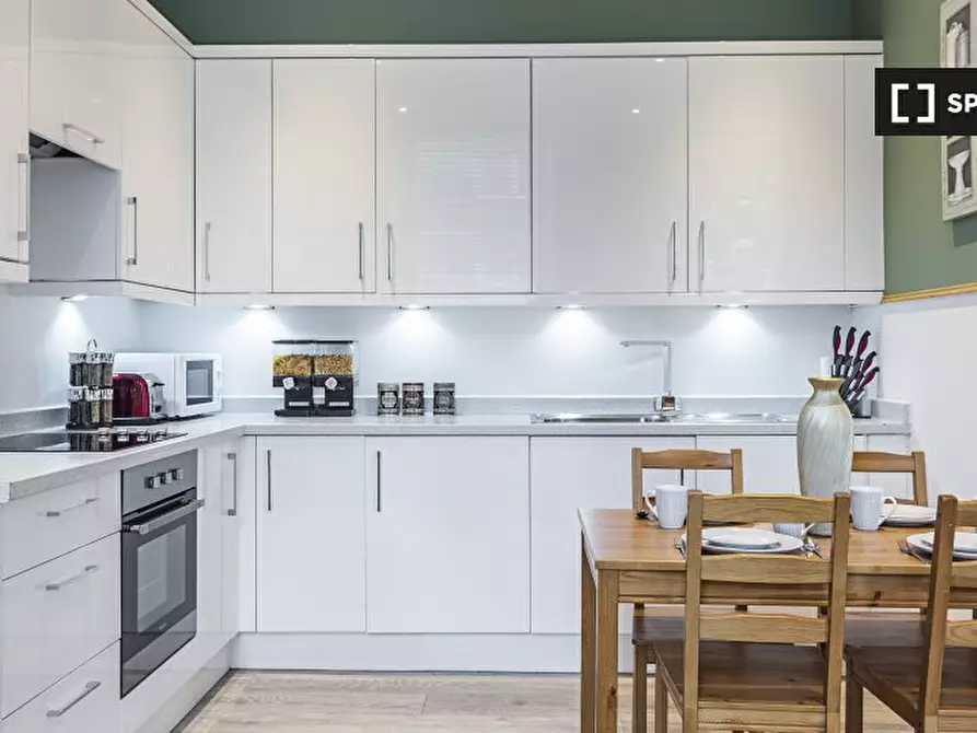 Immagine 6 di Ufficio in affitto  in Iverson Rd a Camden Town