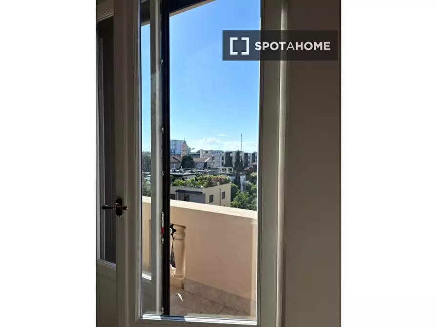Immagine 4 di Appartamento in affitto  in Via Desiderio da Settignano a Milano