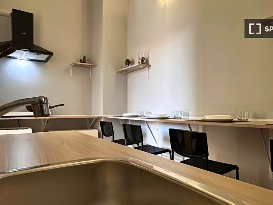 Immagine 10 di Camera condivisa in affitto  in Via Renato Martorelli a Torino