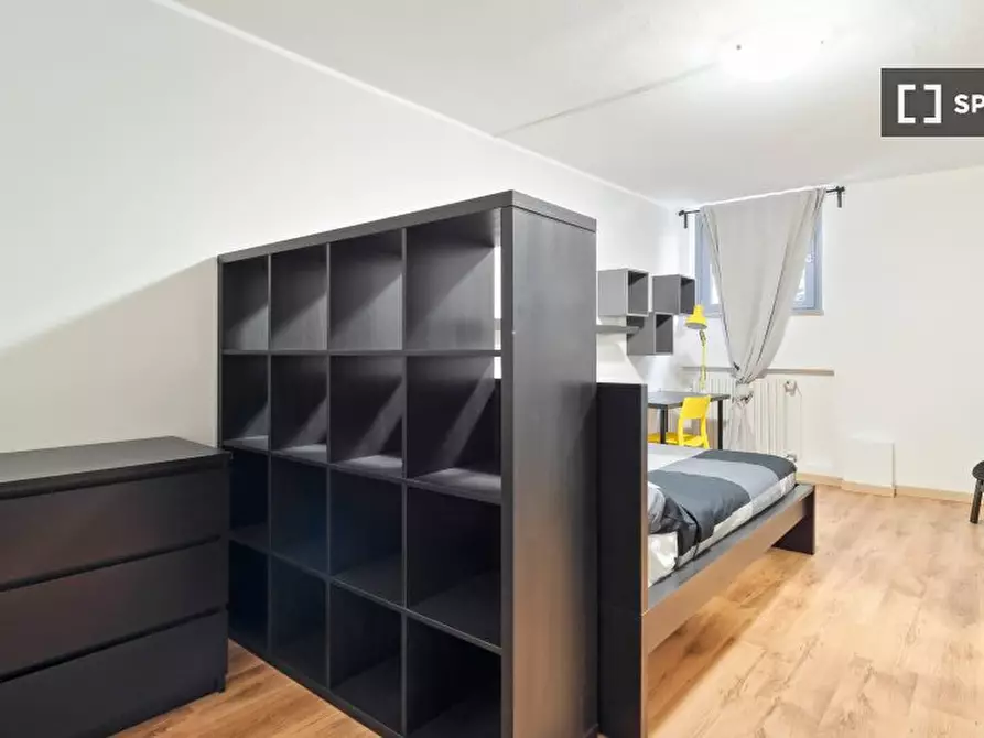 Immagine 2 di Camera condivisa in affitto  in Via Ernesto Breda a Milano