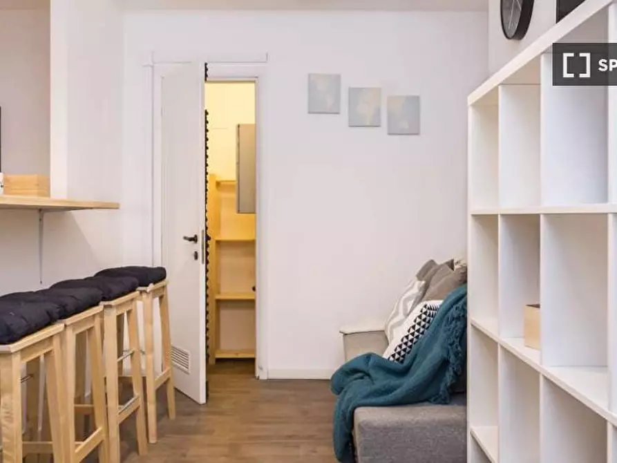 Immagine 9 di Camera condivisa in affitto  in Via Antonio Canova a Milano