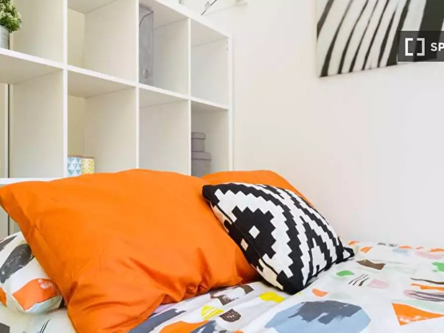 Immagine 4 di Camera condivisa in affitto  in Via Larga a Milano