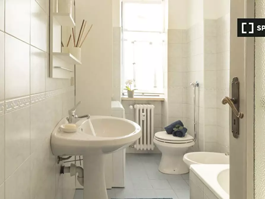 Immagine 10 di Camera condivisa in affitto  in Corso Massimo d'Azeglio a Torino