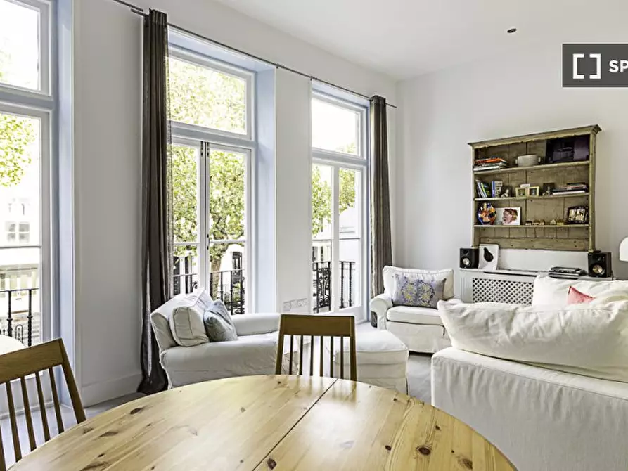 Immagine 8 di Appartamento in affitto  in -34 Philbeach Gardens a Kensington