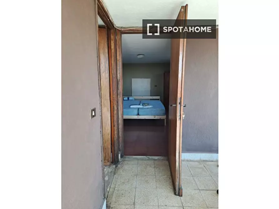 Immagine 8 di Camera condivisa in affitto  in Vicolo delle Lucarie a Roma