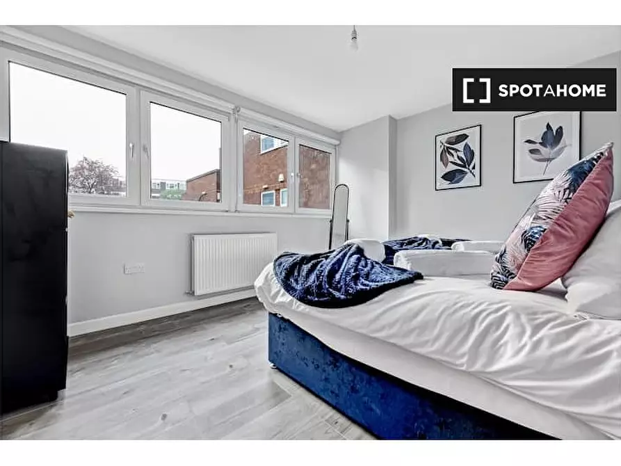 Immagine 5 di Appartamento in affitto  in Selman House Hedger's Grove a Hackney