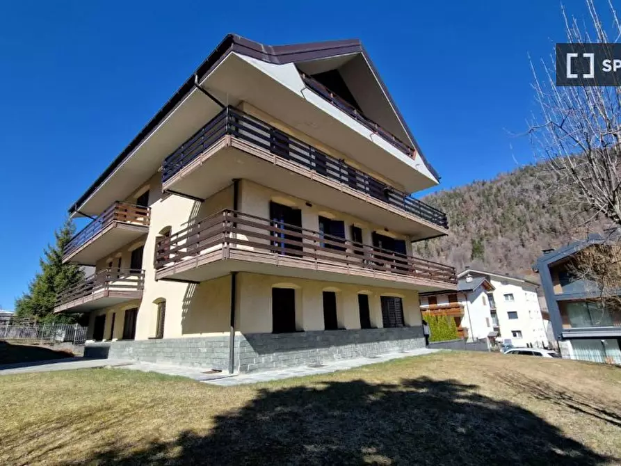 Immagine 7 di Appartamento in affitto  in Via Italia a Aprica