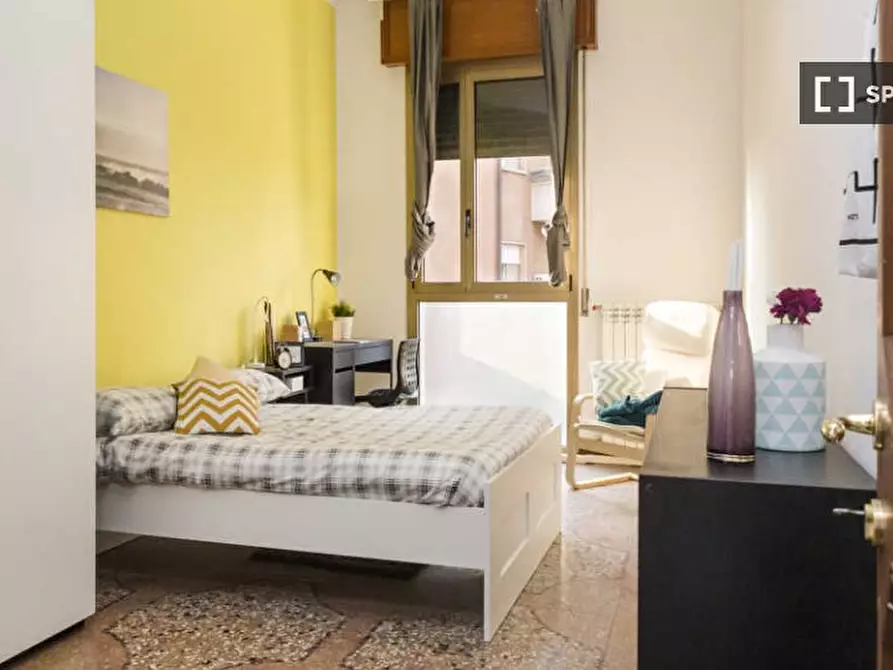 Immagine 1 di Camera condivisa in affitto  in Viale Giovanni Vicini a Bologna