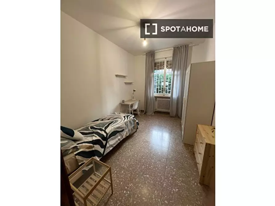 Immagine 2 di Camera condivisa in affitto  in Via D. Alighieri a Castel Maggiore