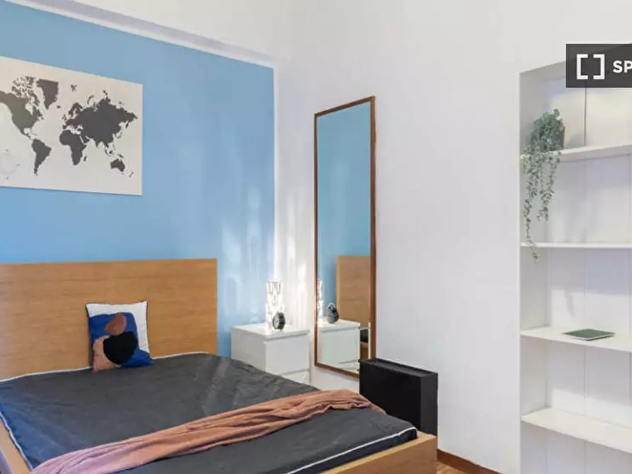 Immagine 3 di Camera condivisa in affitto  in Via San Donato a Bologna