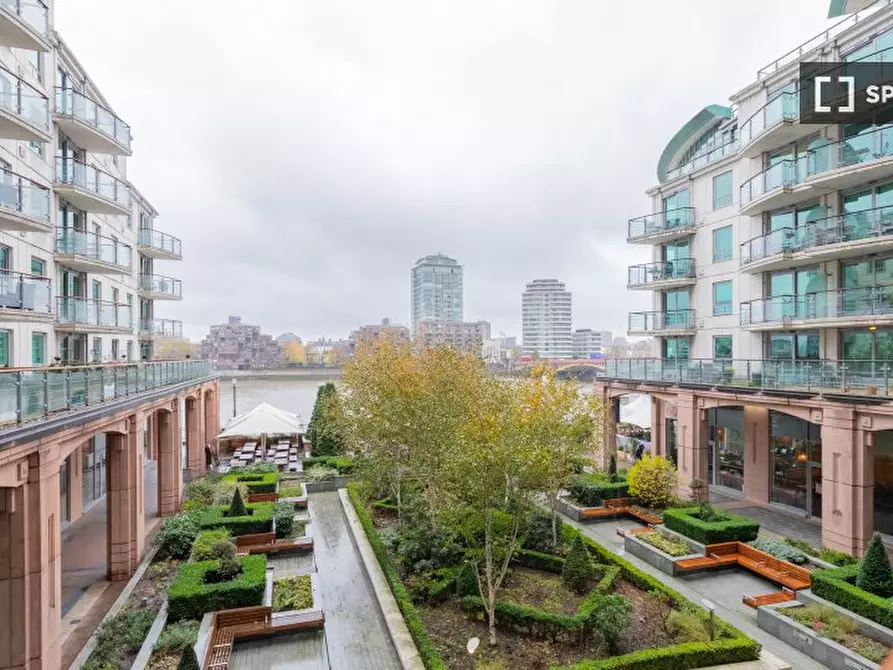 Immagine 18 di Appartamento in affitto  in St George Wharf a Lambeth