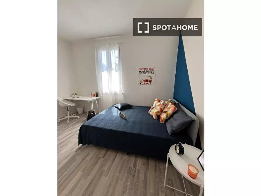 Immagine 4 di Camera condivisa in affitto  in Fabio Filzi a Trento