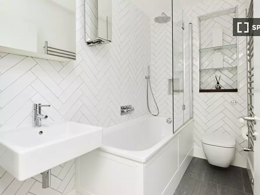 Immagine 18 di Appartamento in affitto  in Felgate Mews a Hammersmith
