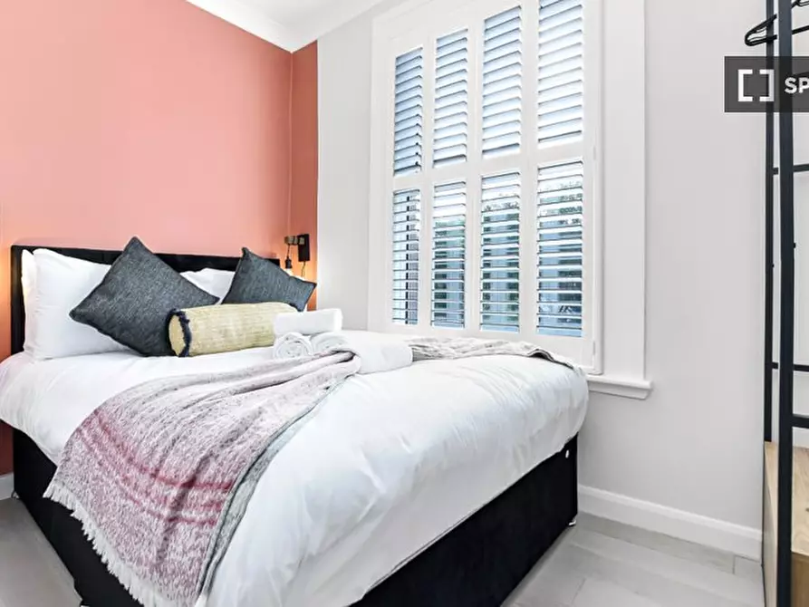 Immagine 2 di Appartamento in affitto  in Beechfield Rd a Hackney