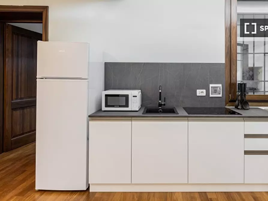 Immagine 5 di Ufficio in affitto  in Str. Maggiore a Bologna