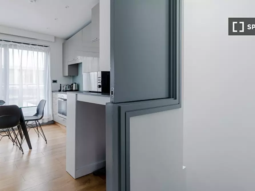 Immagine 18 di Appartamento in affitto  in Apartment a Kensington