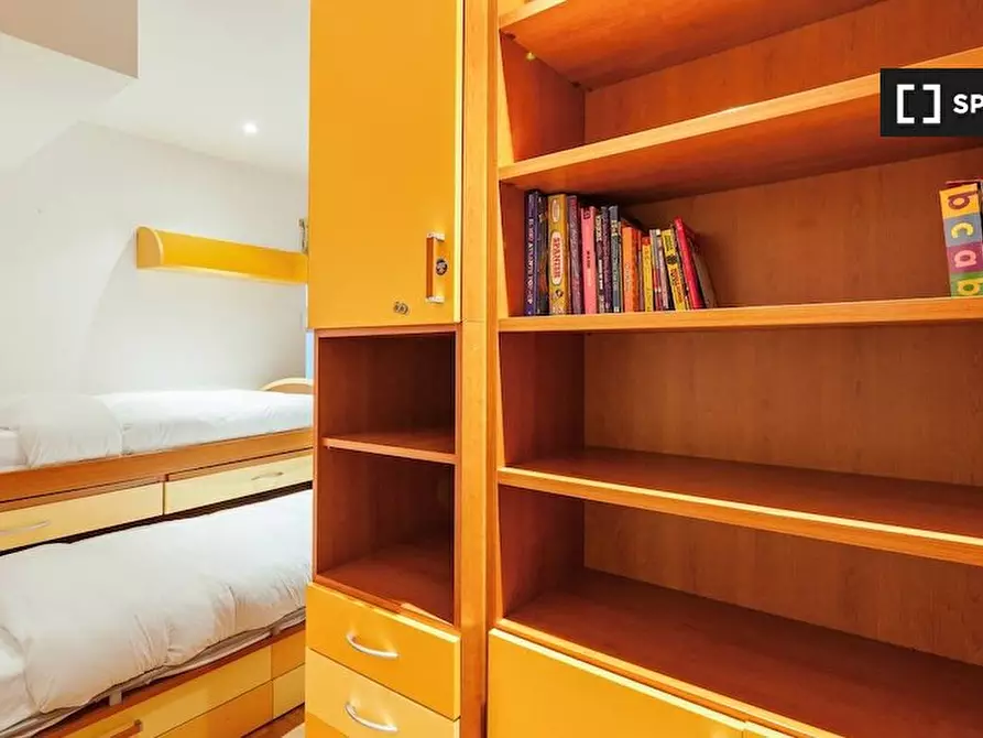 Immagine 12 di Appartamento in affitto  in Freegrove Rd a Islington